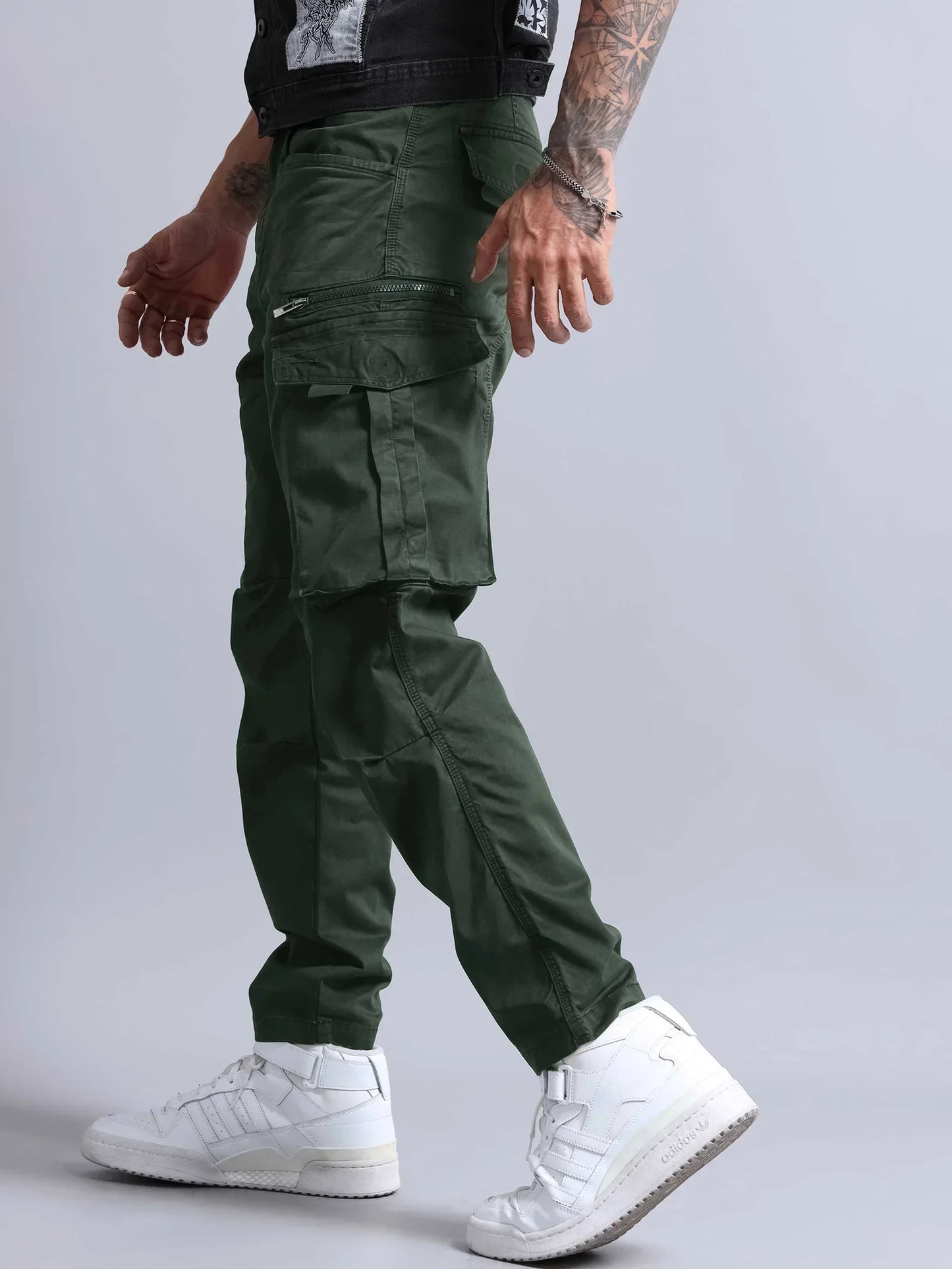 LOOKS Water & Stain Proof - 3 Cargo Pants