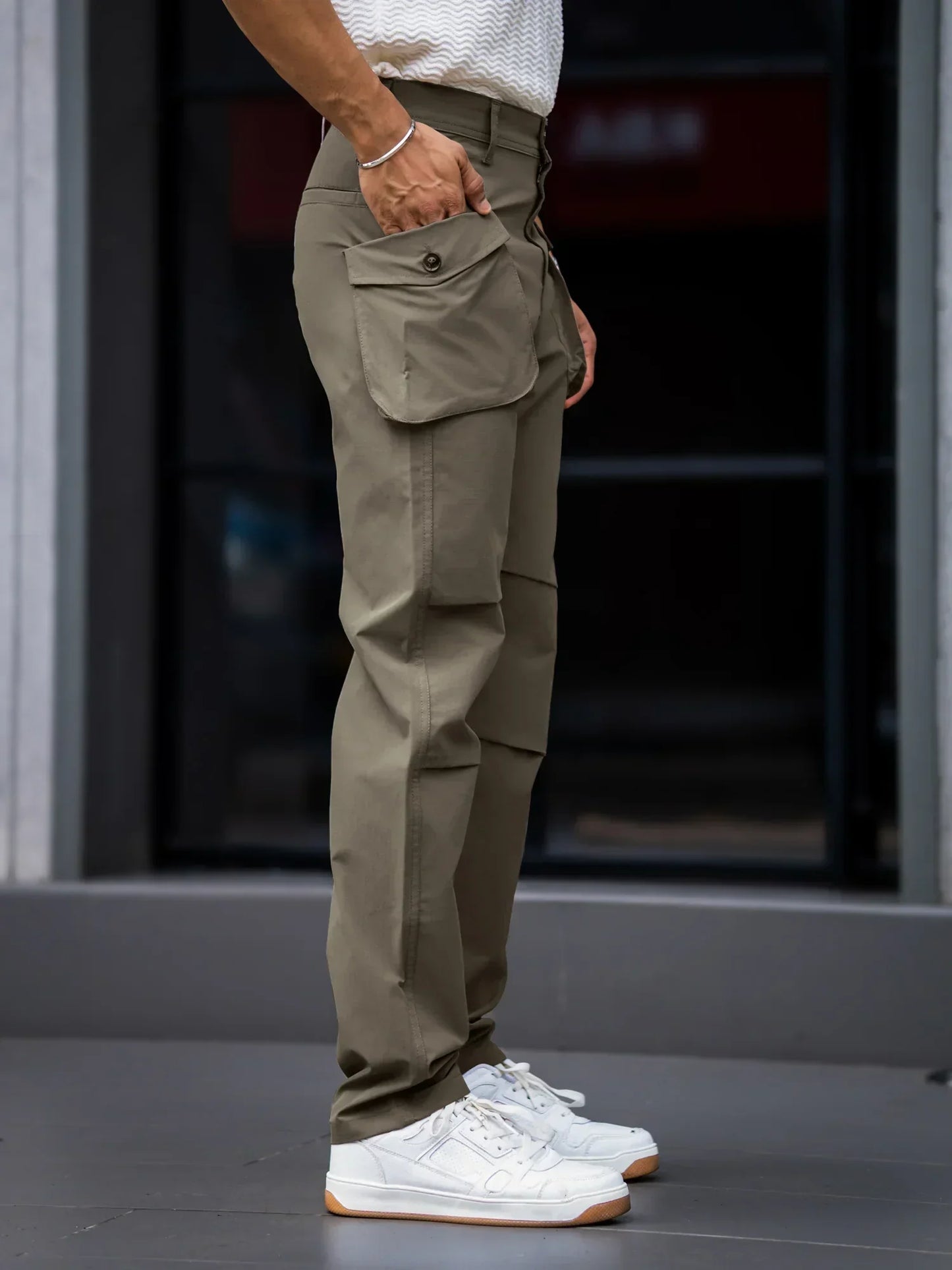 LOOKS Water & Stain Proof - 3 Cargo Pants